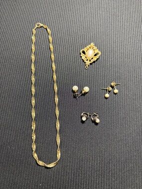 Gold-Tone Twisted Rope Necklace with Pearl Accent Earrings - Women Jewelry